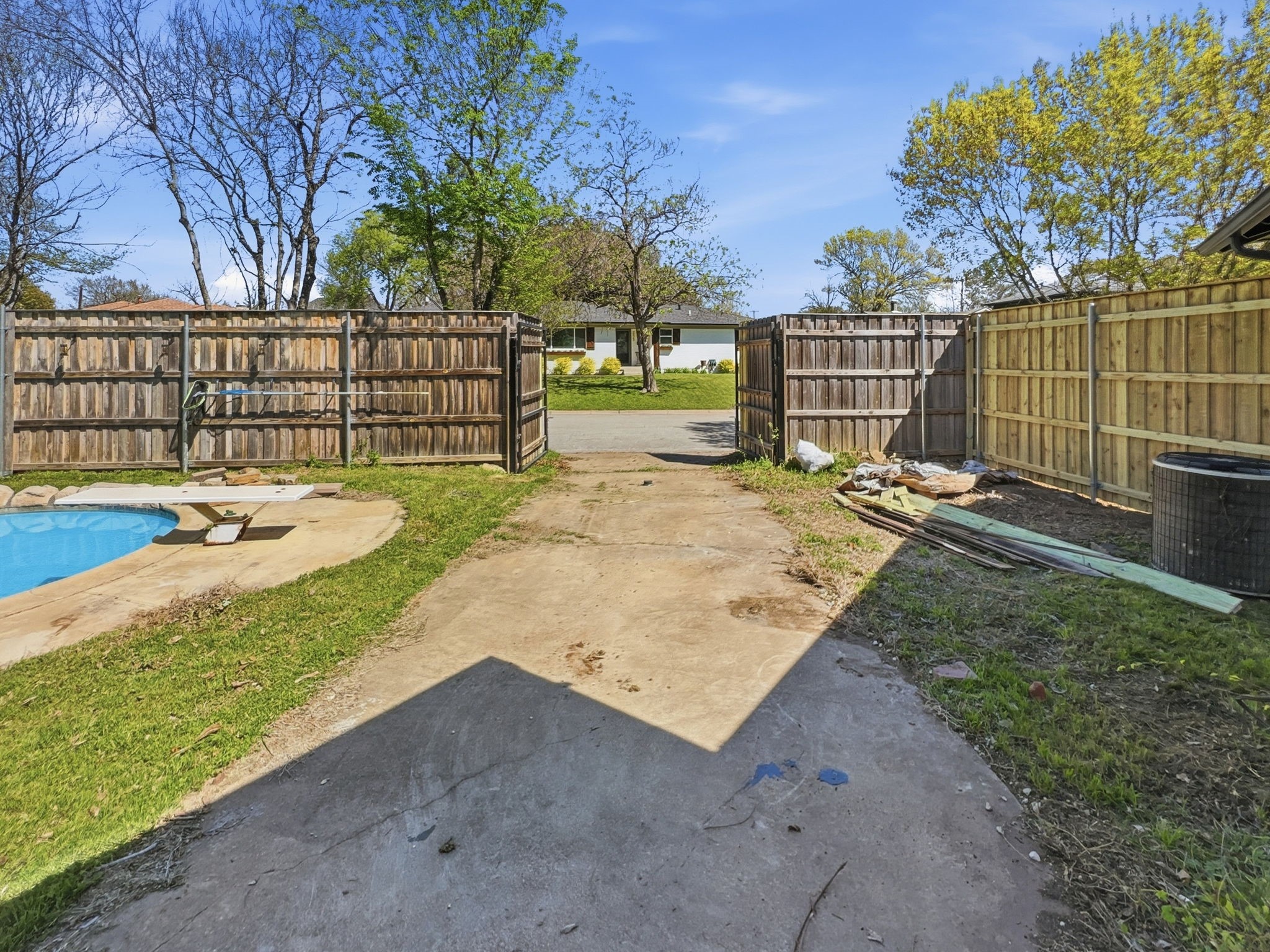 7515 Evelyn Drive Richland Hills TX 76118