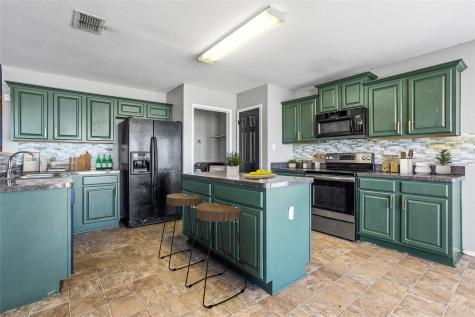 2712 Braford Drive Crowley TX 76036