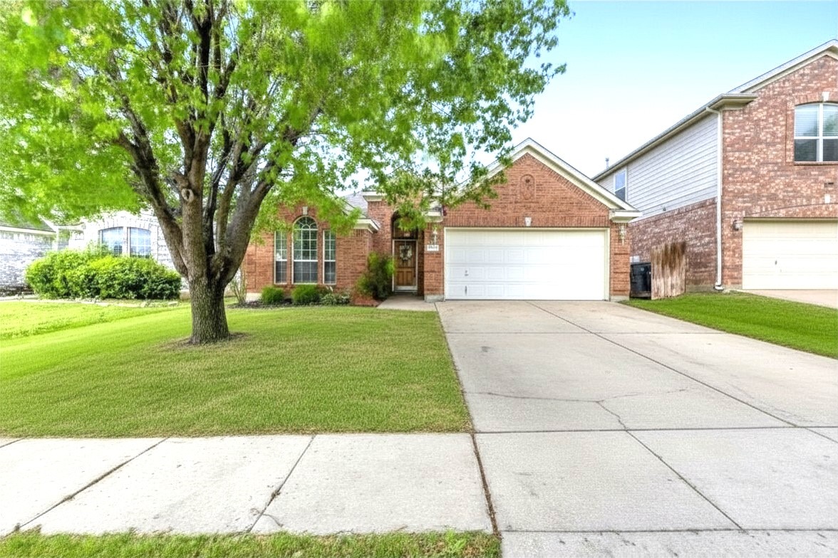 9909 Lamberton Terrace Fort Worth TX 76244