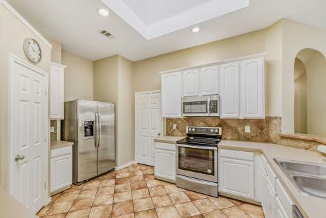 9909 Lamberton Terrace Fort Worth TX 76244