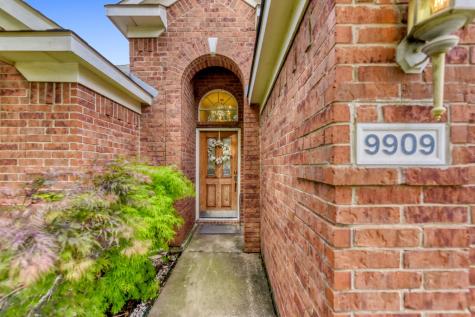 9909 Lamberton Terrace Fort Worth TX 76244