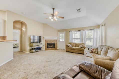 9909 Lamberton Terrace Fort Worth TX 76244