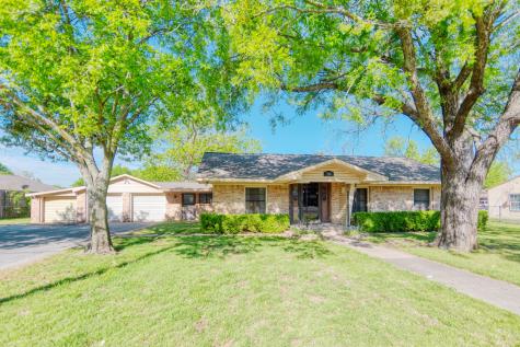 700 S Washington Street Pilot Point TX 76258