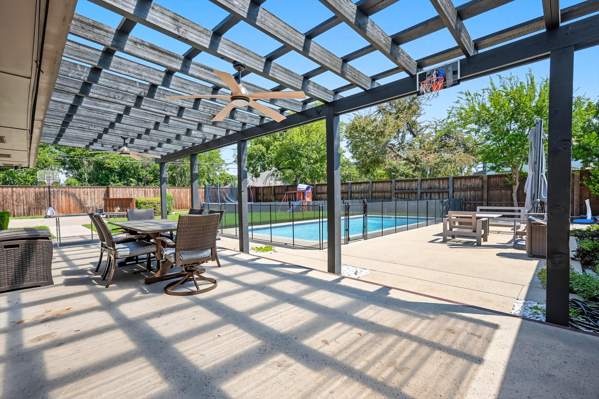 5857 Charlestown Drive Dallas TX 75230