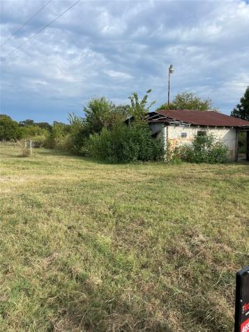 570 Farm Road 1502 Detroit TX 75436