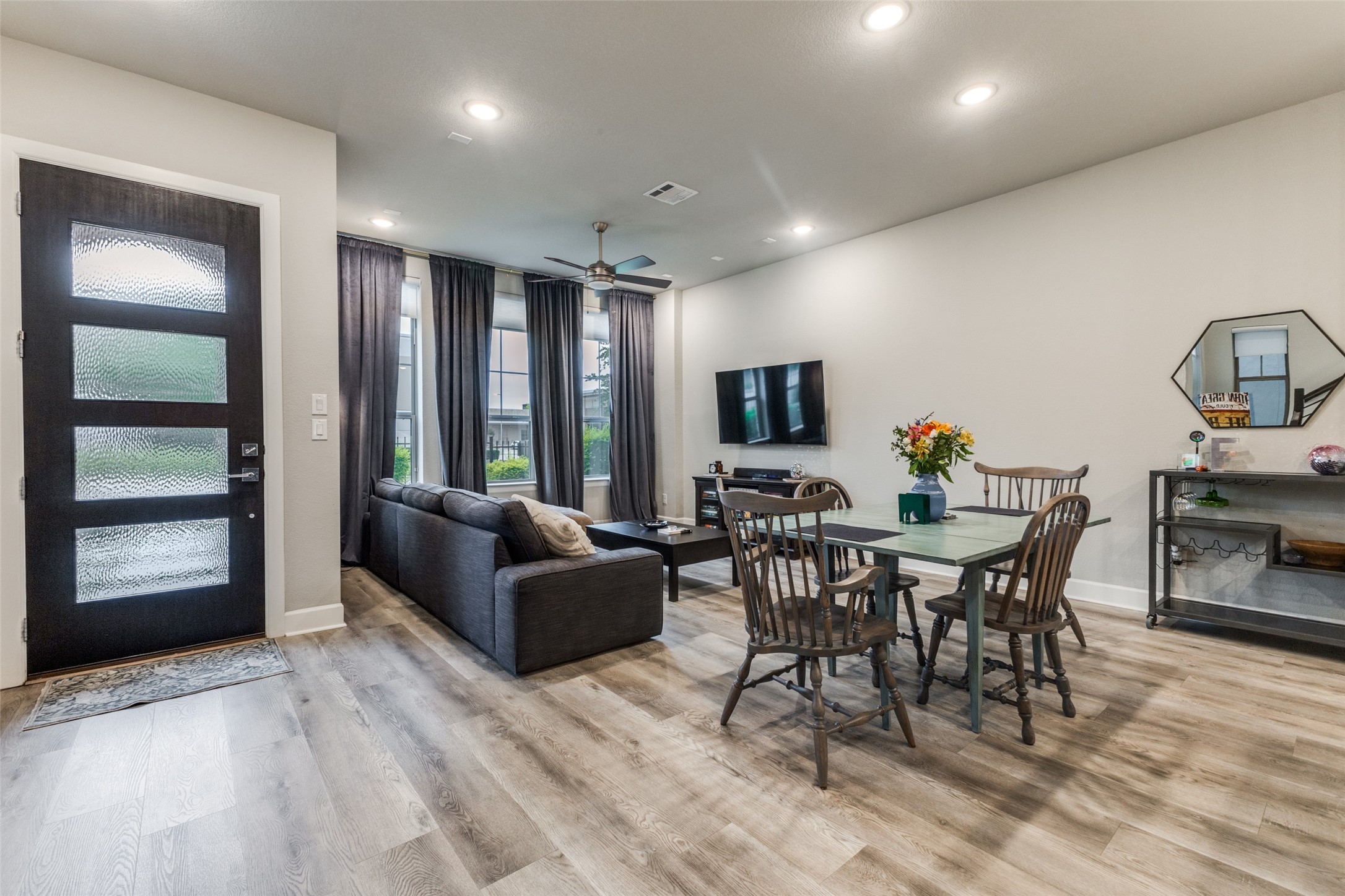 7129 Laurel Ridge Dallas TX 75231