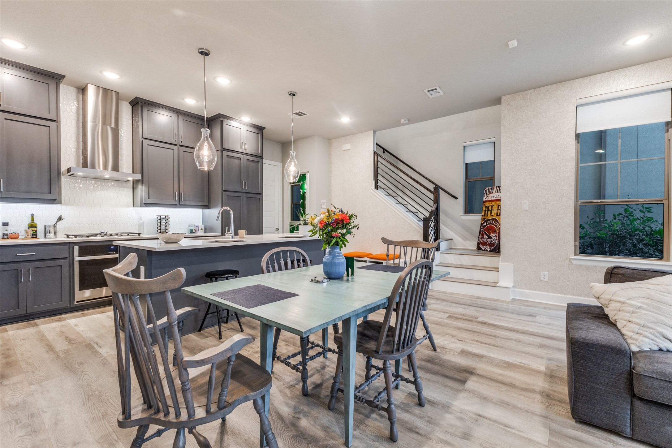 7129 Laurel Ridge Dallas TX 75231