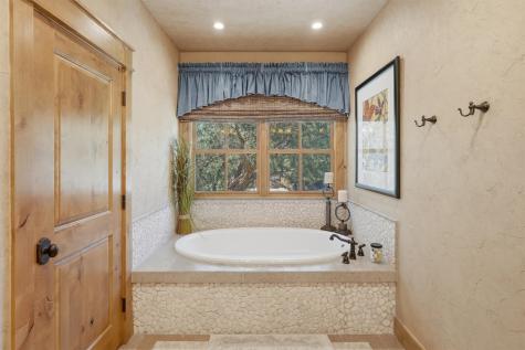 1190 Waterfall Way Graford TX 76449