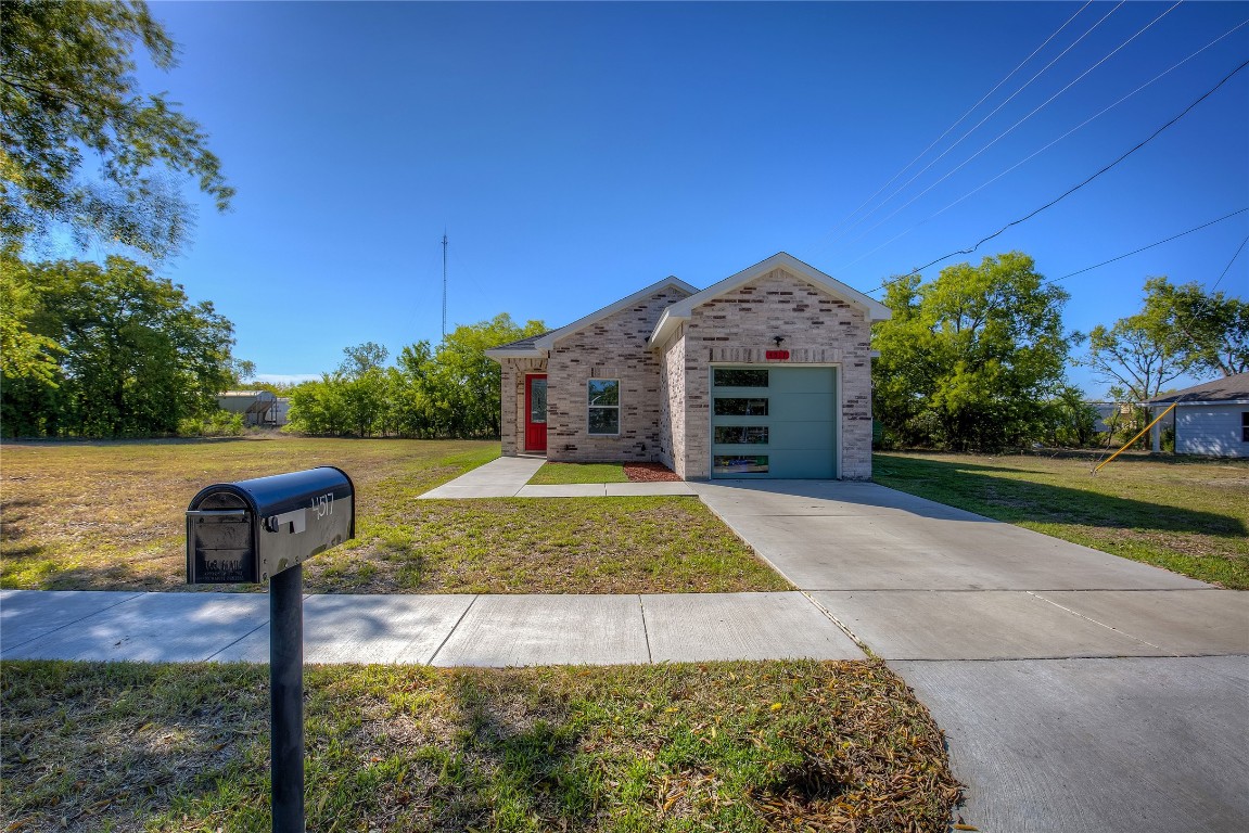4517 Spencer Street Greenville TX 75401