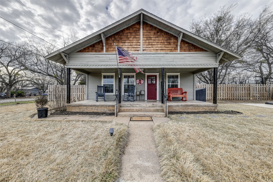 110 S Wickham Street Alvord TX 76225