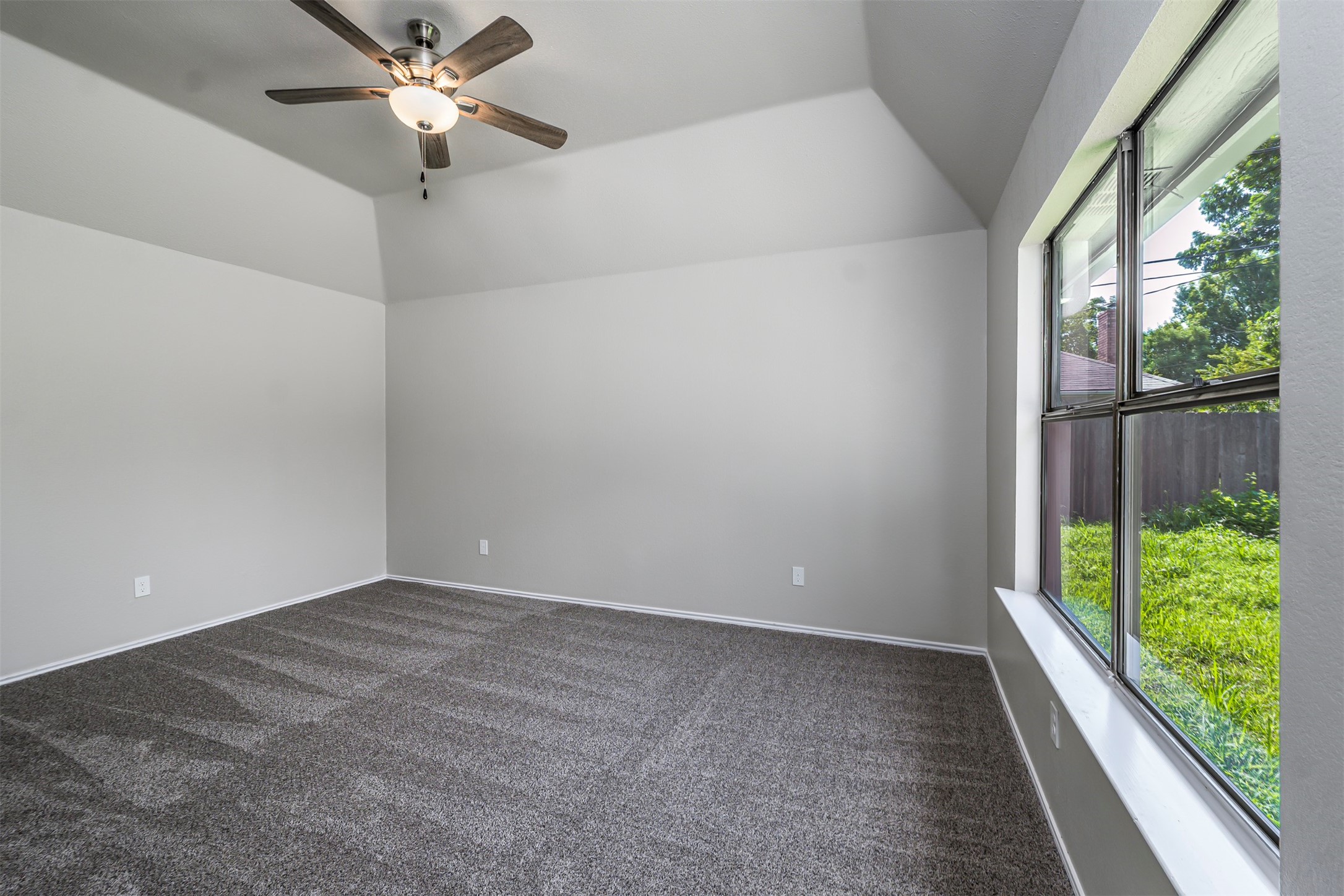6105 Meadowside Trail Arlington TX 76017