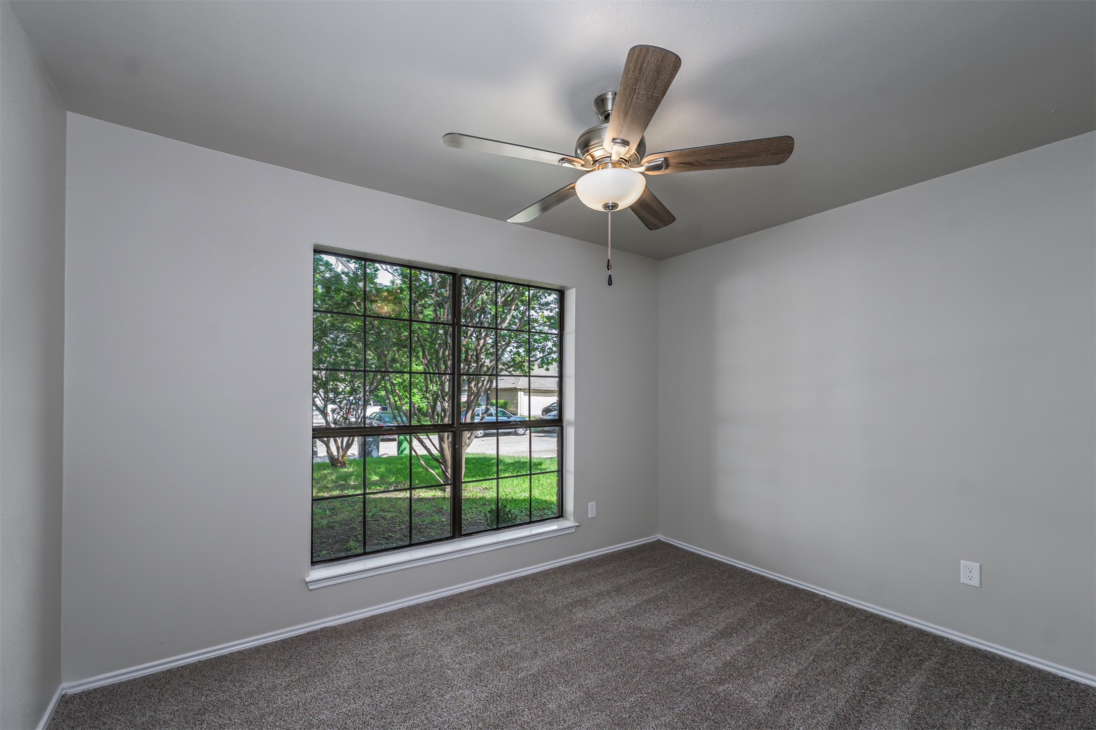 6105 Meadowside Trail Arlington TX 76017
