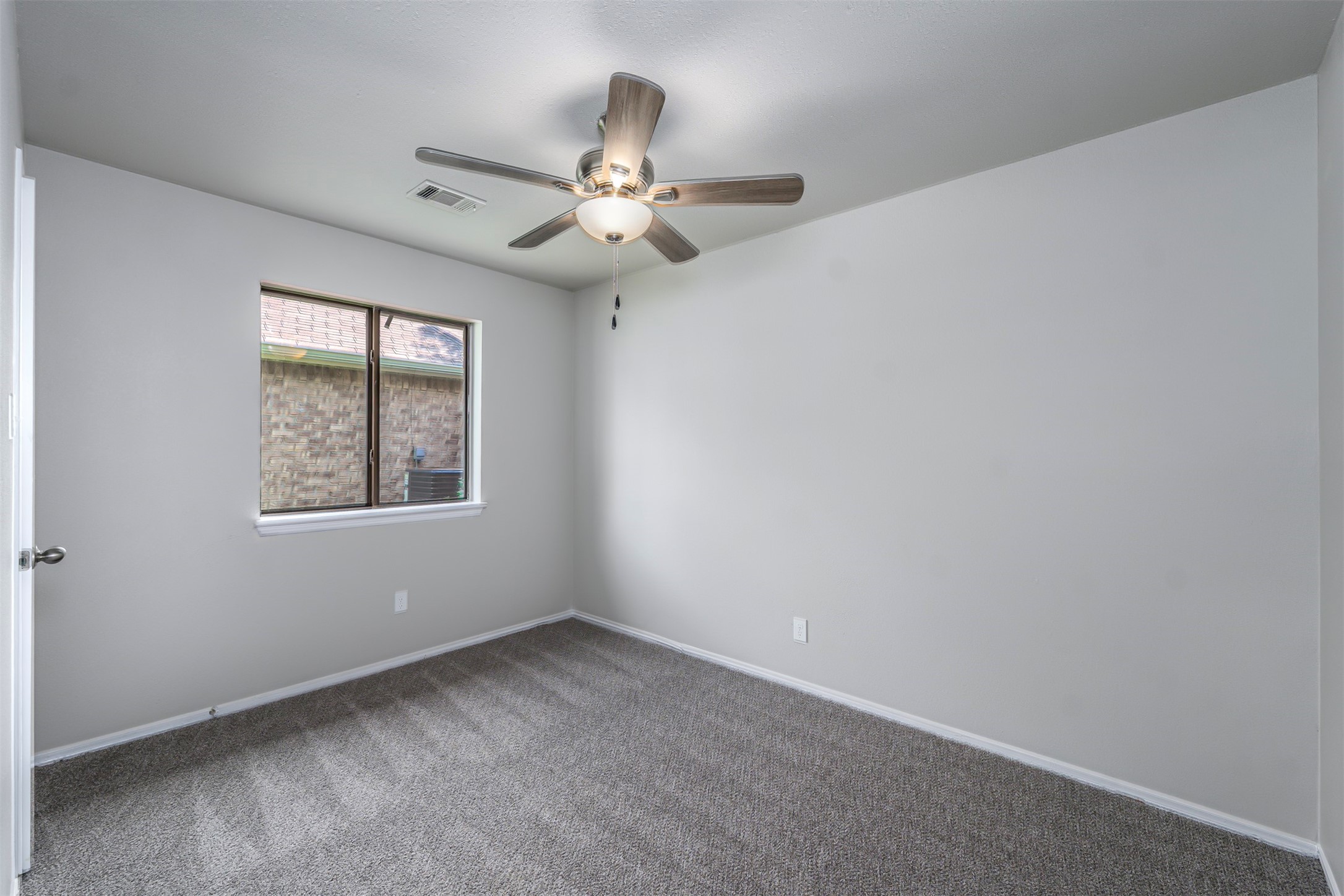 6105 Meadowside Trail Arlington TX 76017