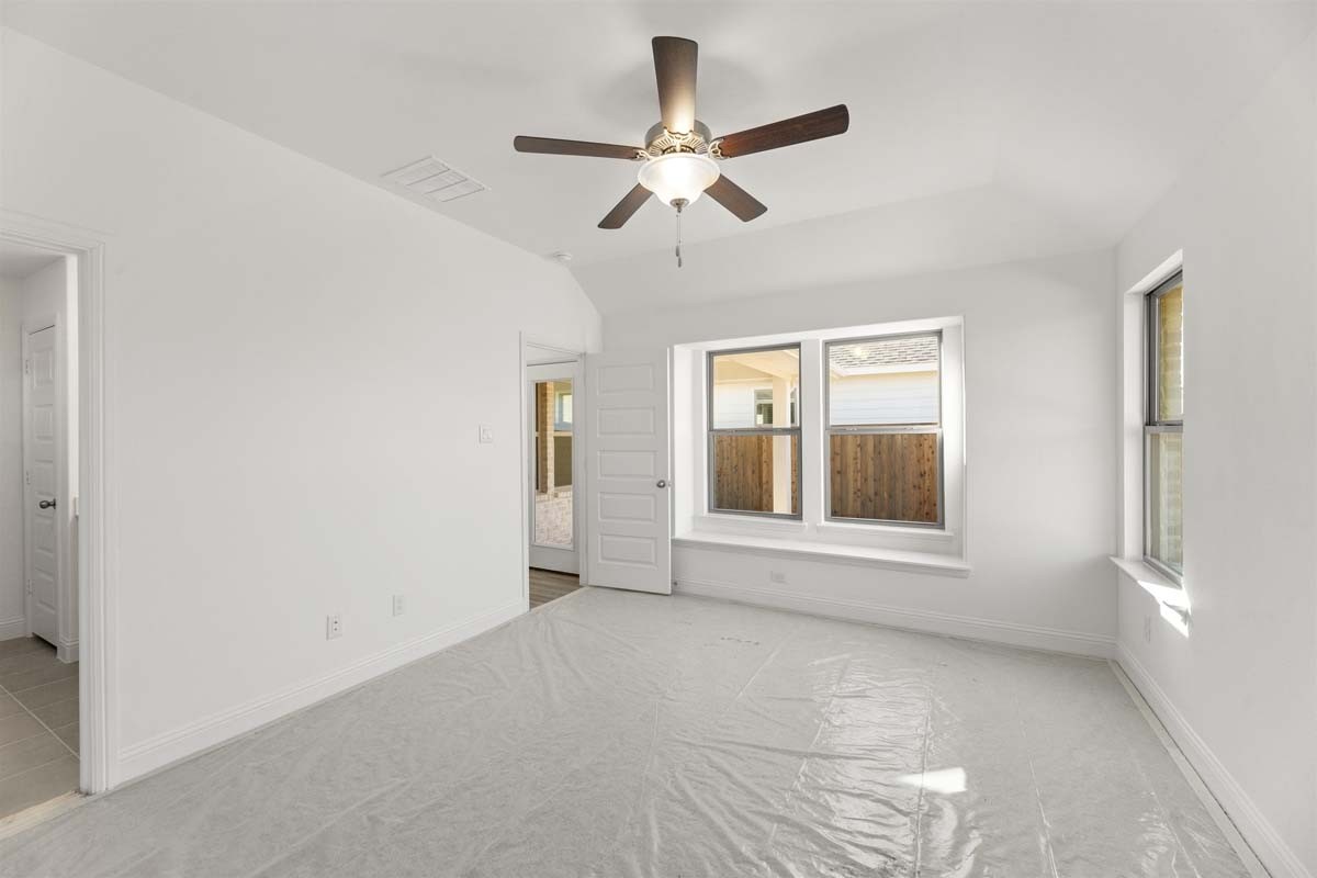 1636 Meadow Crest Drive Aubrey TX 76227