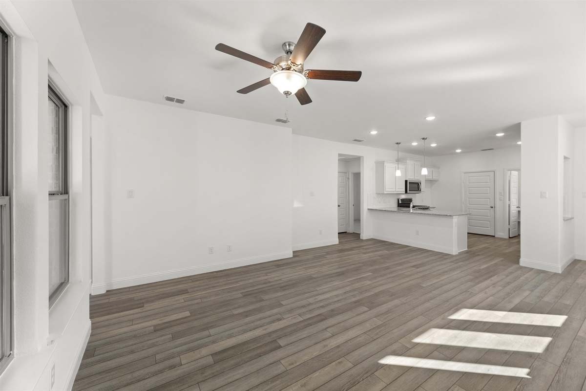 1636 Meadow Crest Drive Aubrey TX 76227