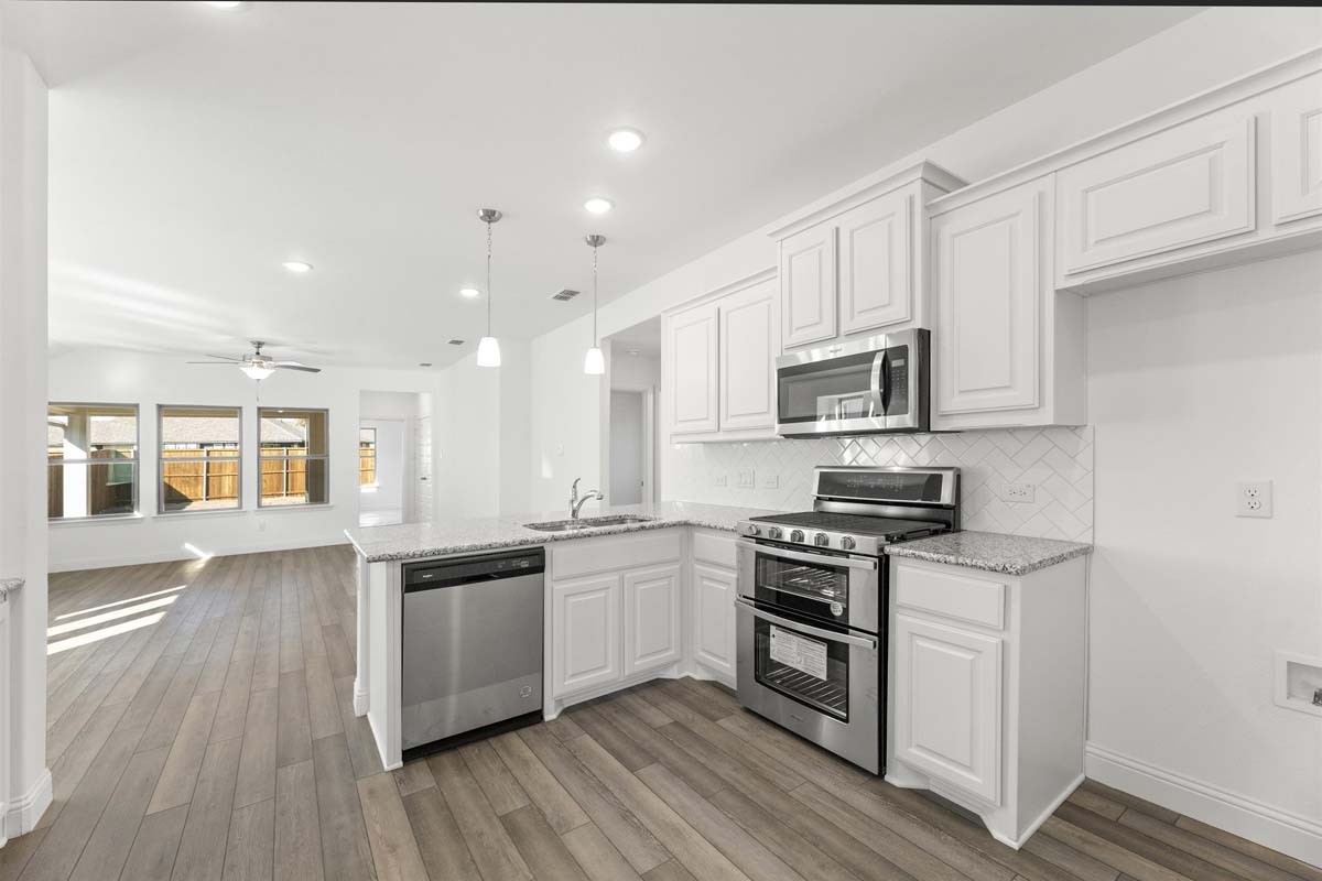 1636 Meadow Crest Drive Aubrey TX 76227