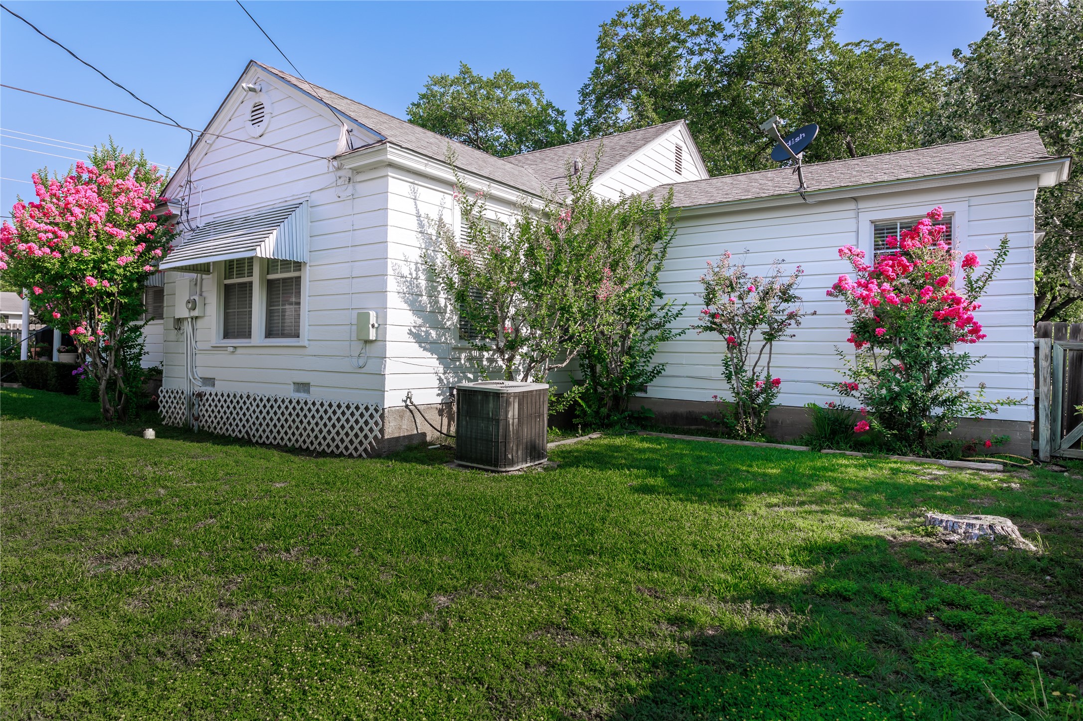 805 W 15th Street Brady TX 76825