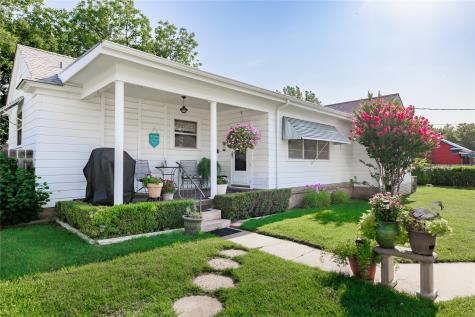 805 W 15th Street Brady TX 76825