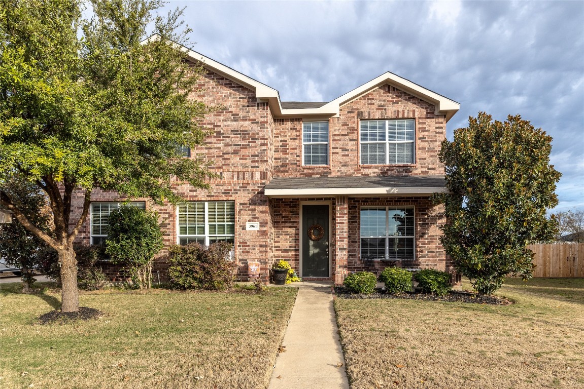 3961 Grizzly Hills Circle Fort Worth TX 76244