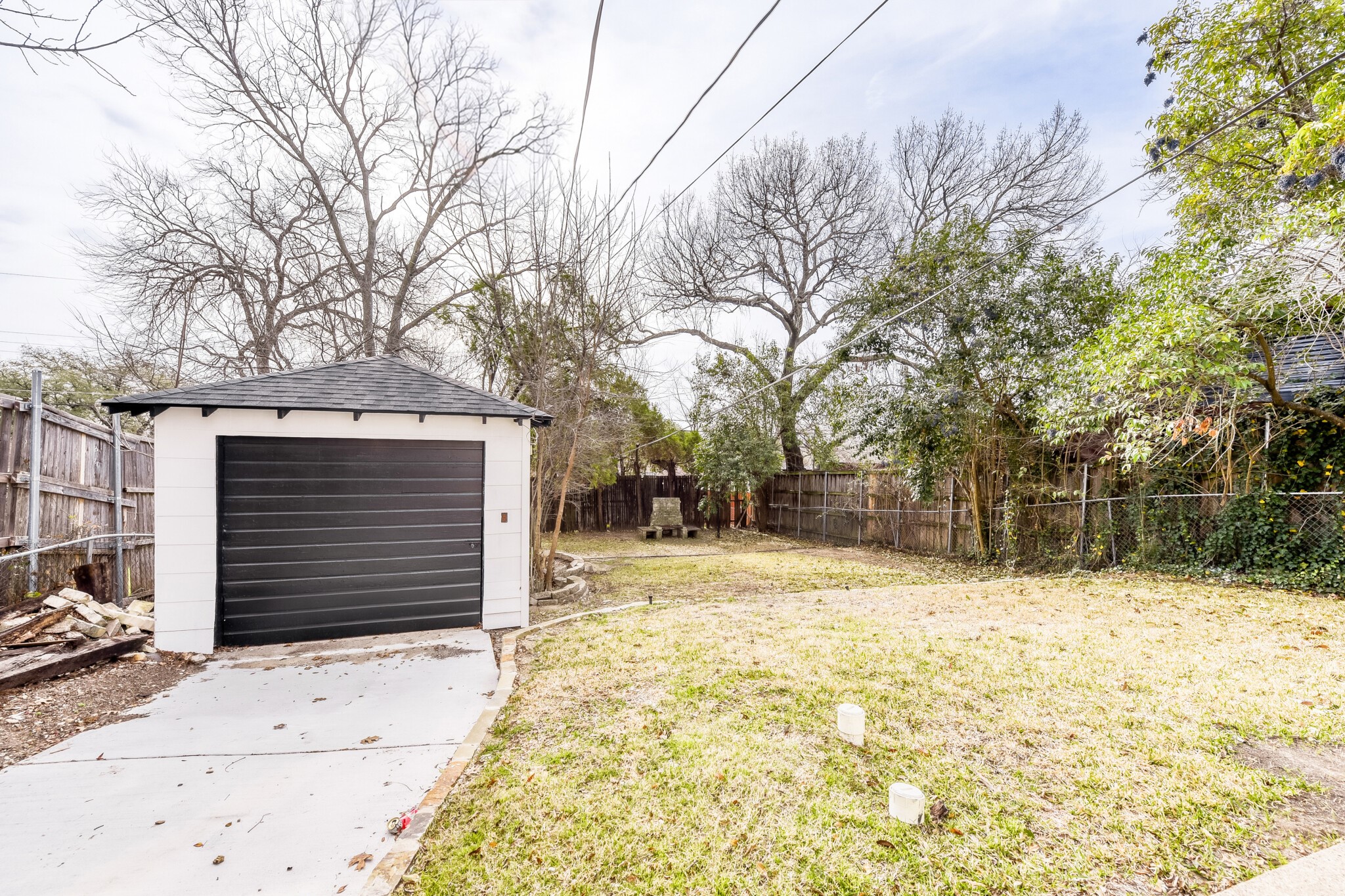 6918 Vivian Avenue Dallas TX 75223