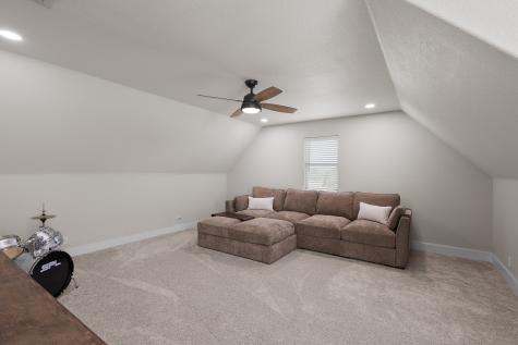 1611 N Mason Street Bowie TX 76230