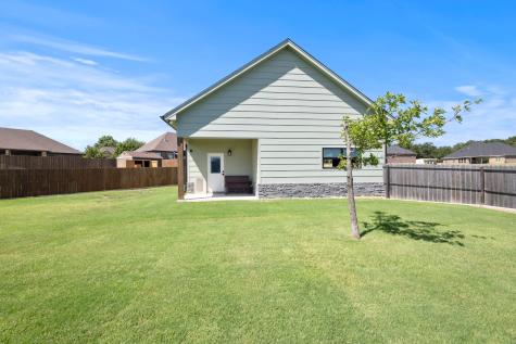 1611 N Mason Street Bowie TX 76230