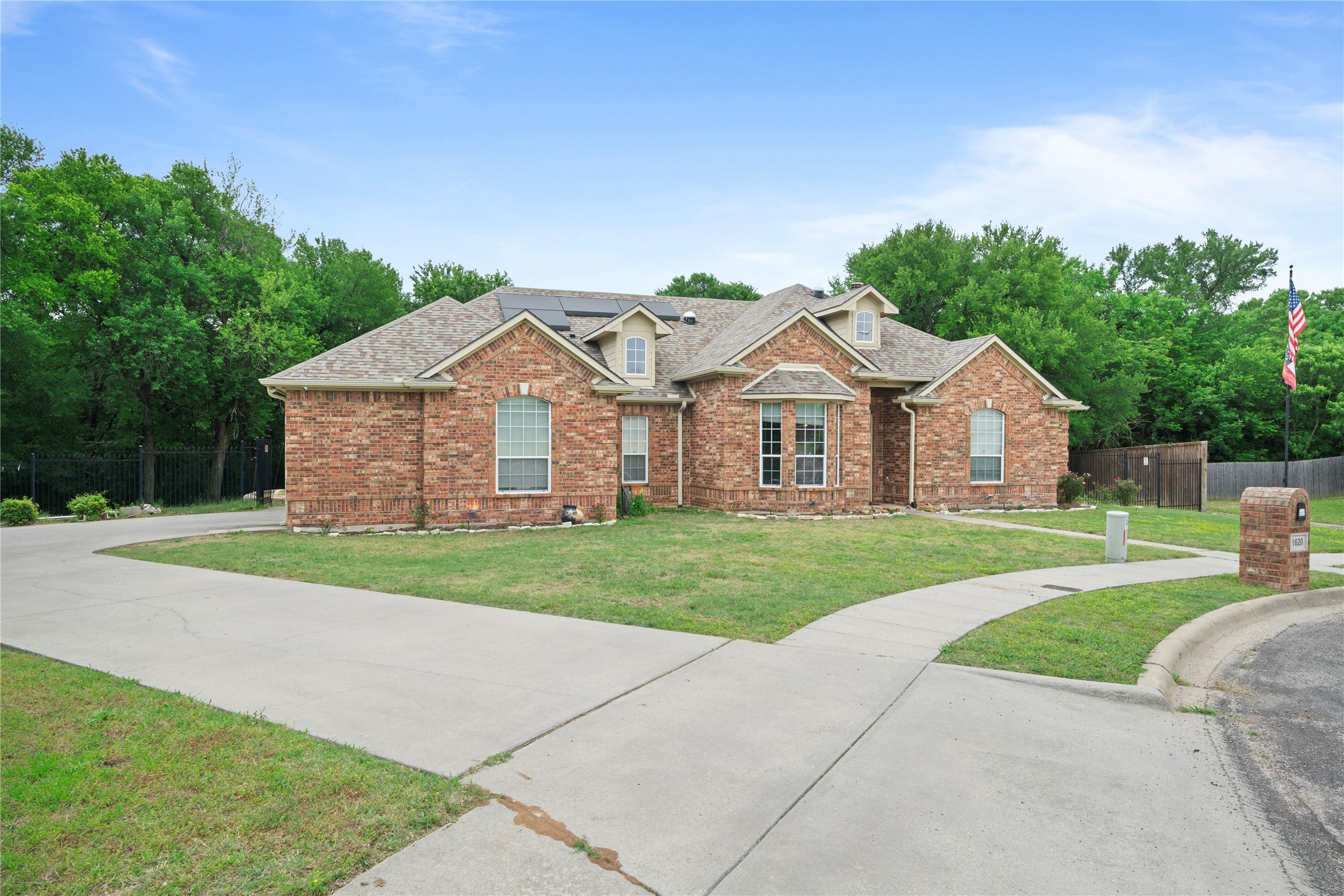 1620 Linda Drive Sherman TX 75090