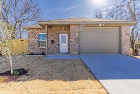 1516 E Maddox Avenue Fort Worth TX 76104
