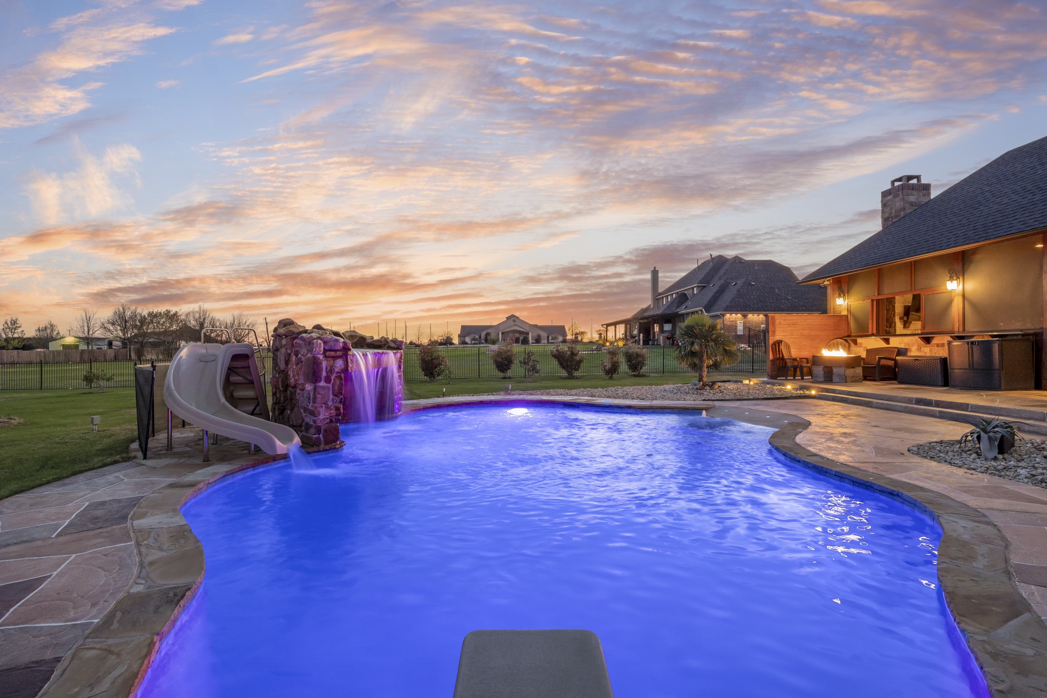721 Kensington Drive Mclendon Chisholm TX 75032