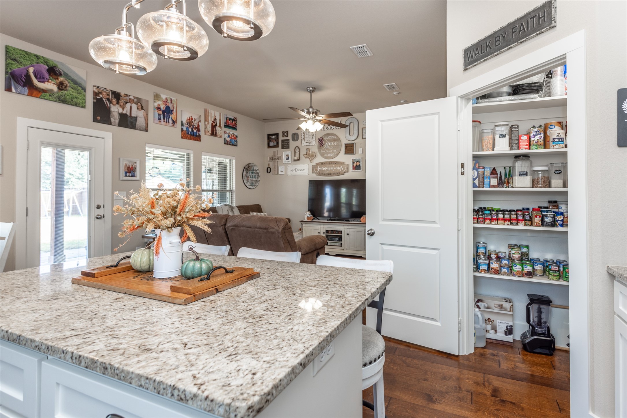 513 Pathfinder Street Collinsville TX 76233