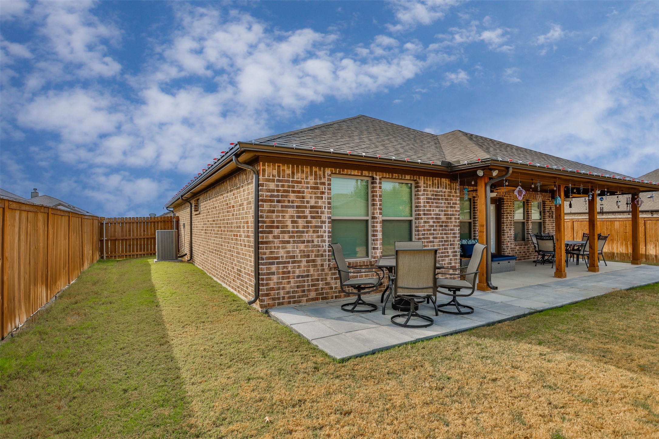 513 Pathfinder Street Collinsville TX 76233
