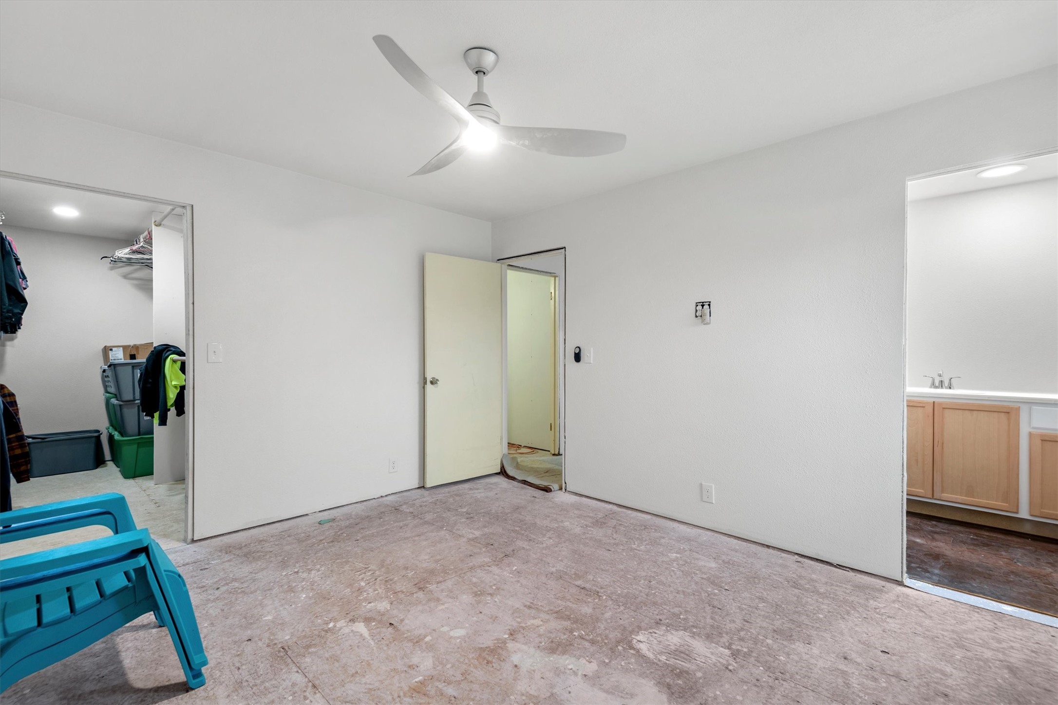 523 S Eastern Street Keene TX 76031