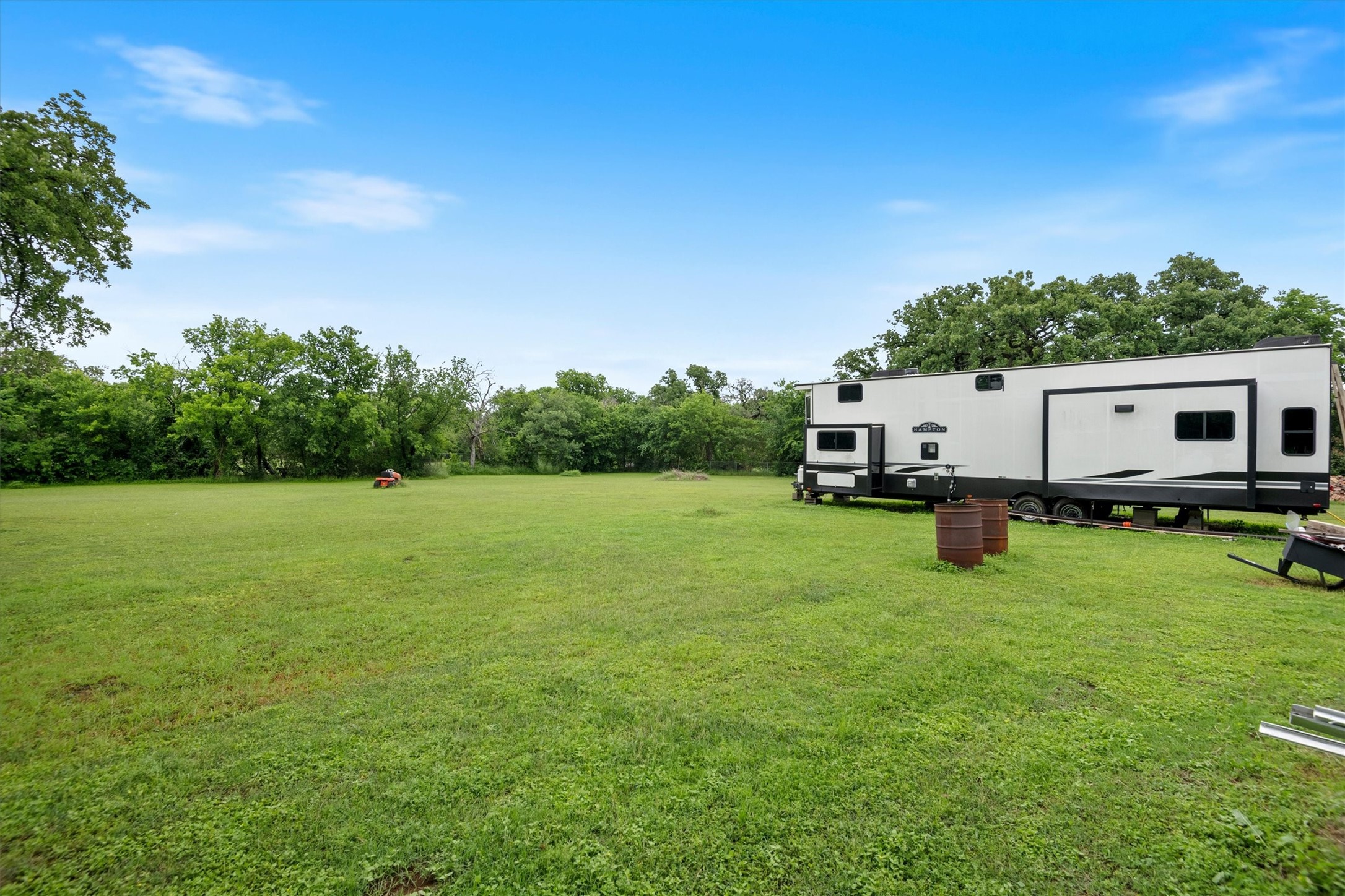 523 S Eastern Street Keene TX 76031