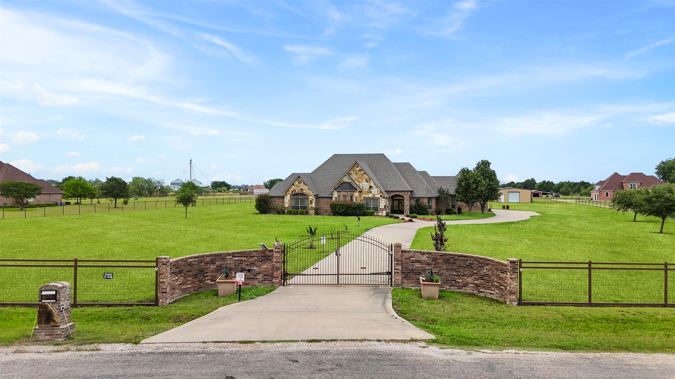 219 Mohundro Road Ferris TX 75125