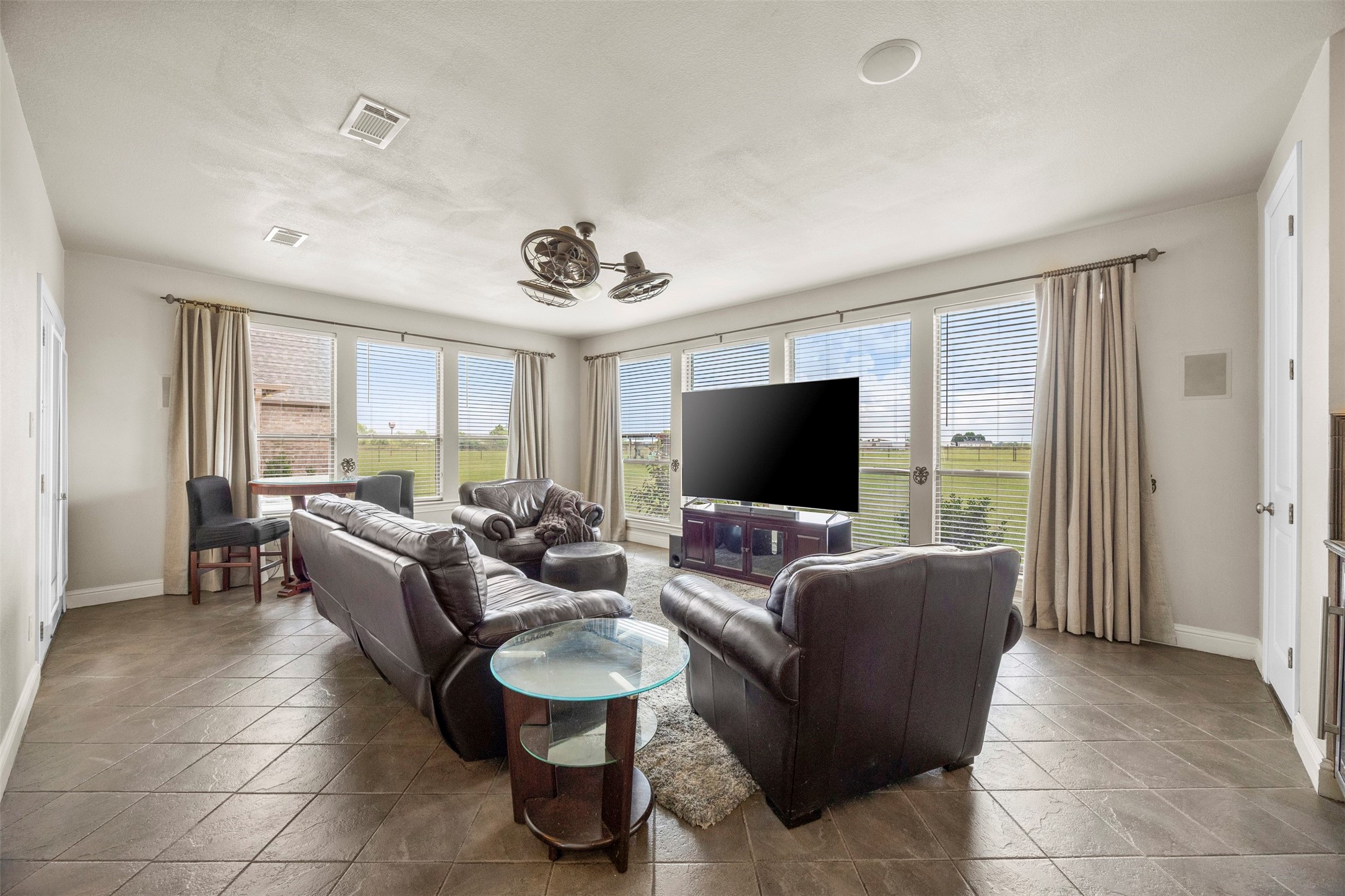 219 Mohundro Road Ferris TX 75125