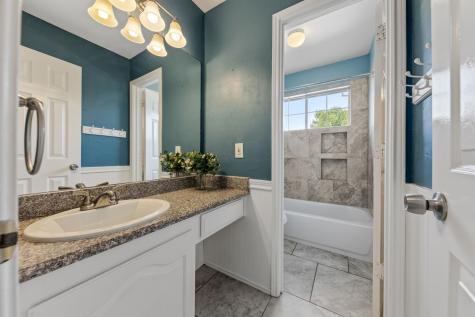 832 Tealwood Circle Flower Mound TX 75028