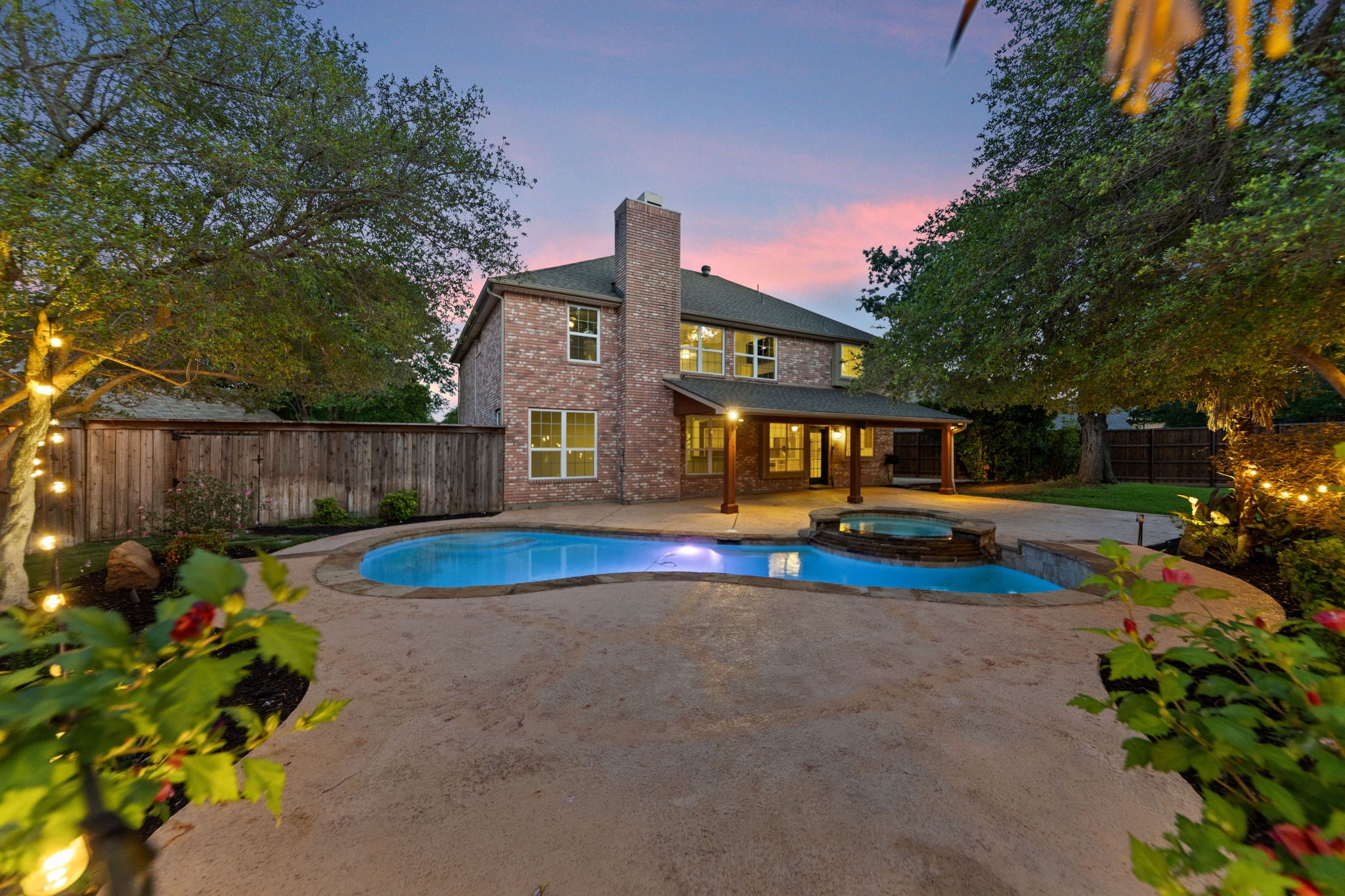 832 Tealwood Circle Flower Mound TX 75028