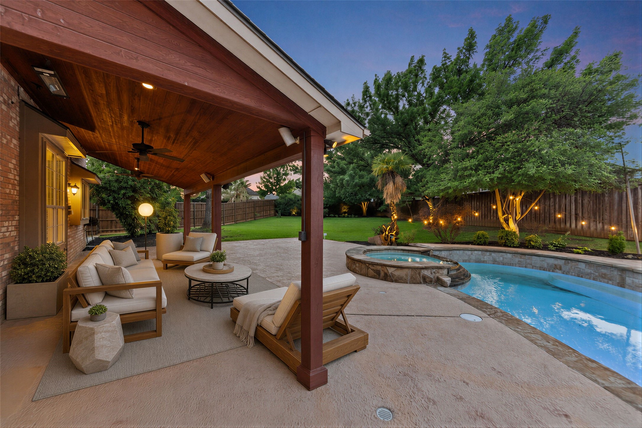 832 Tealwood Circle Flower Mound TX 75028