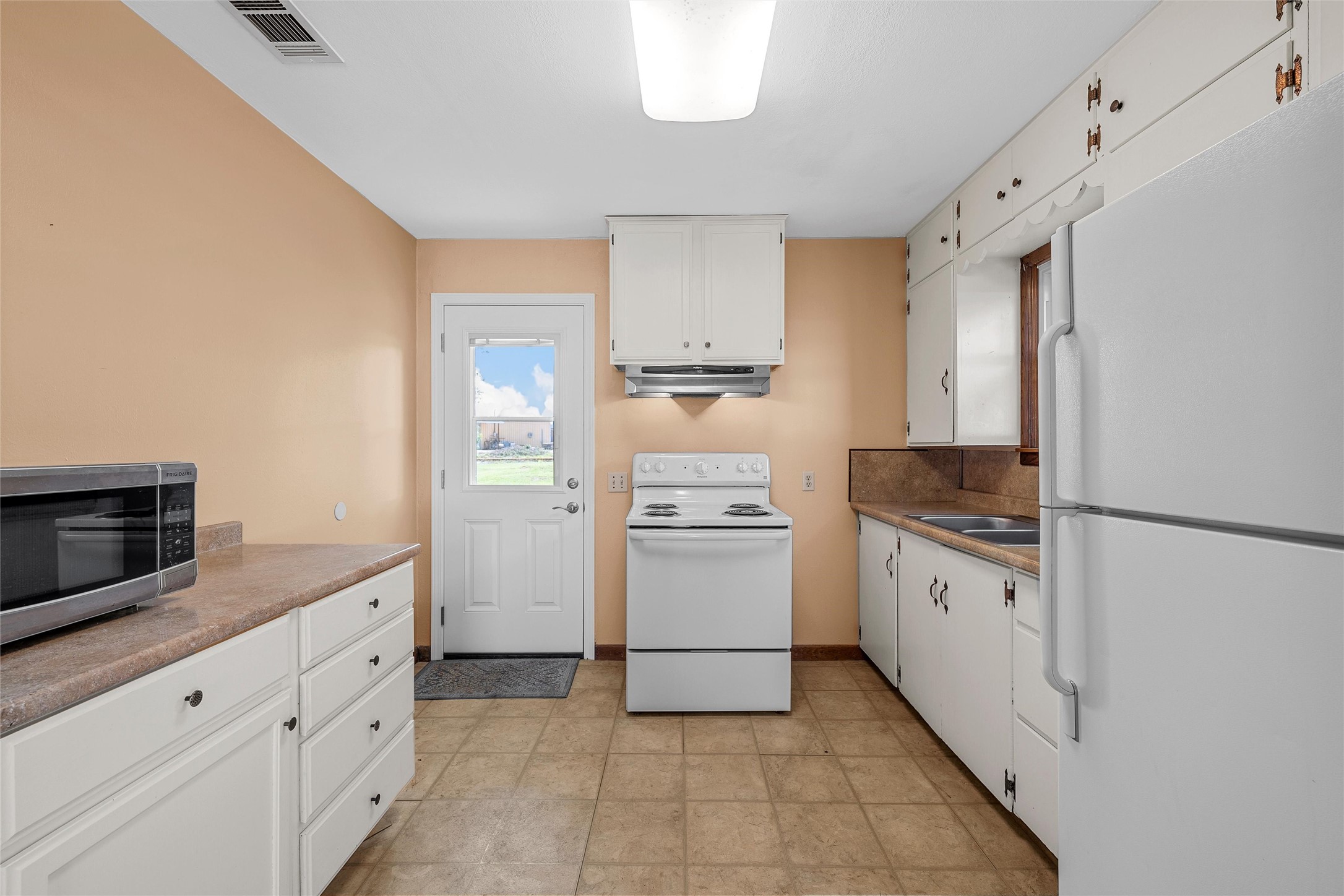 307 Playdium Drive West TX 76691