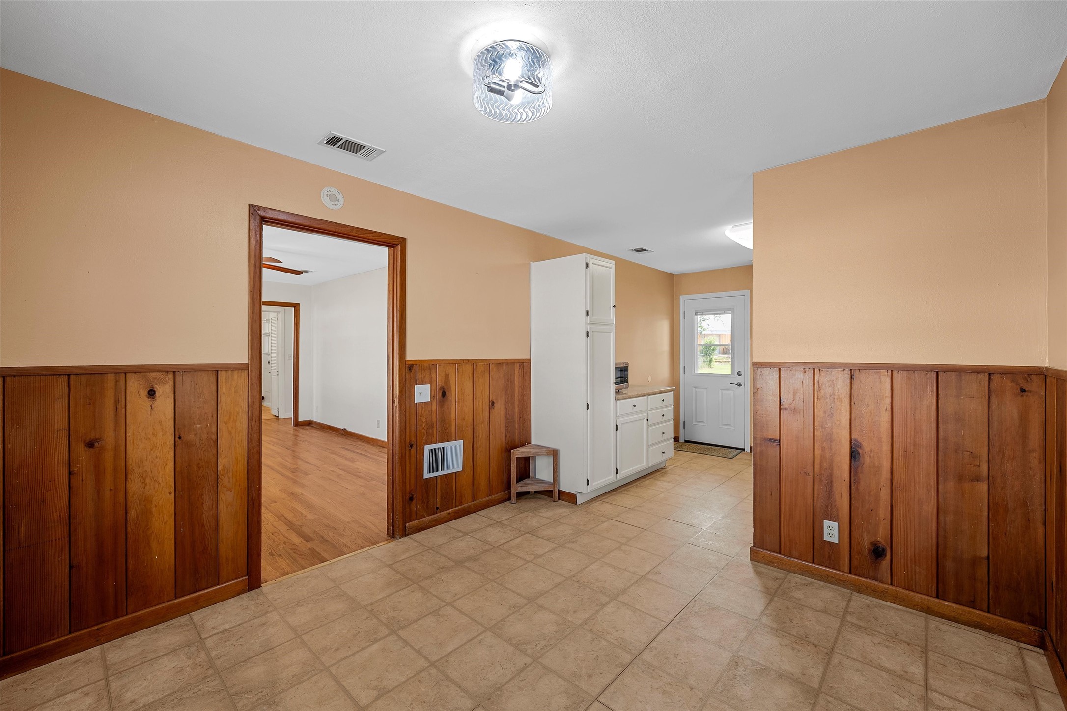 307 Playdium Drive West TX 76691