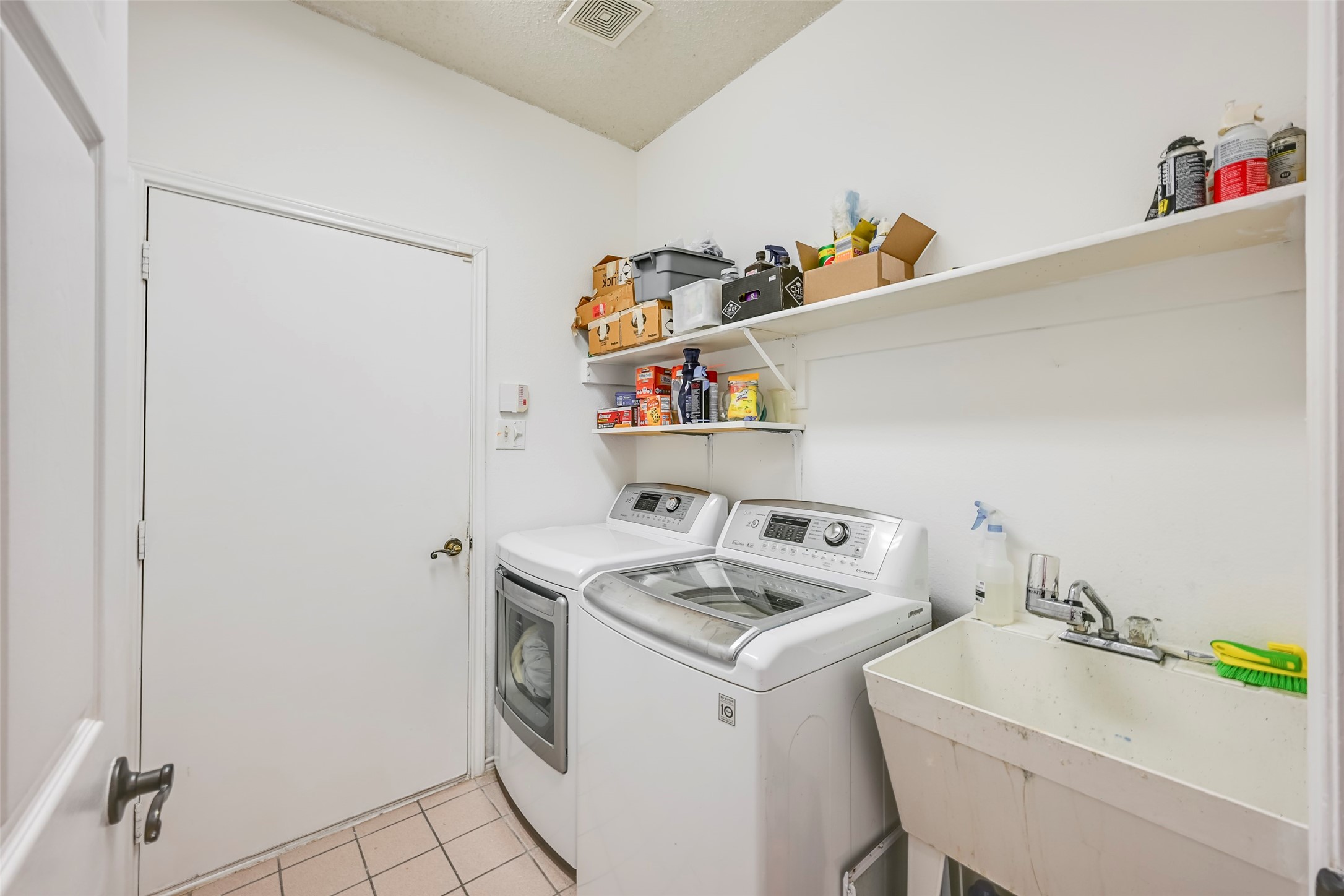 6017 Baskerville Drive Rowlett TX 75087