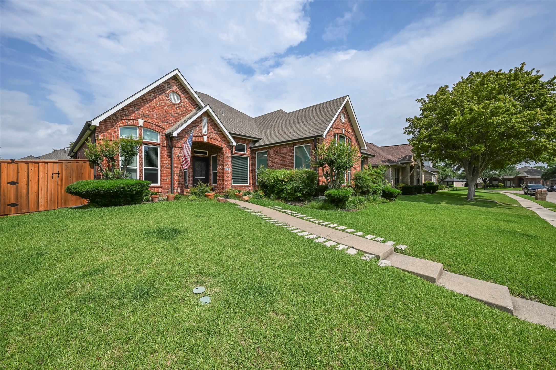 6017 Baskerville Drive Rowlett TX 75087