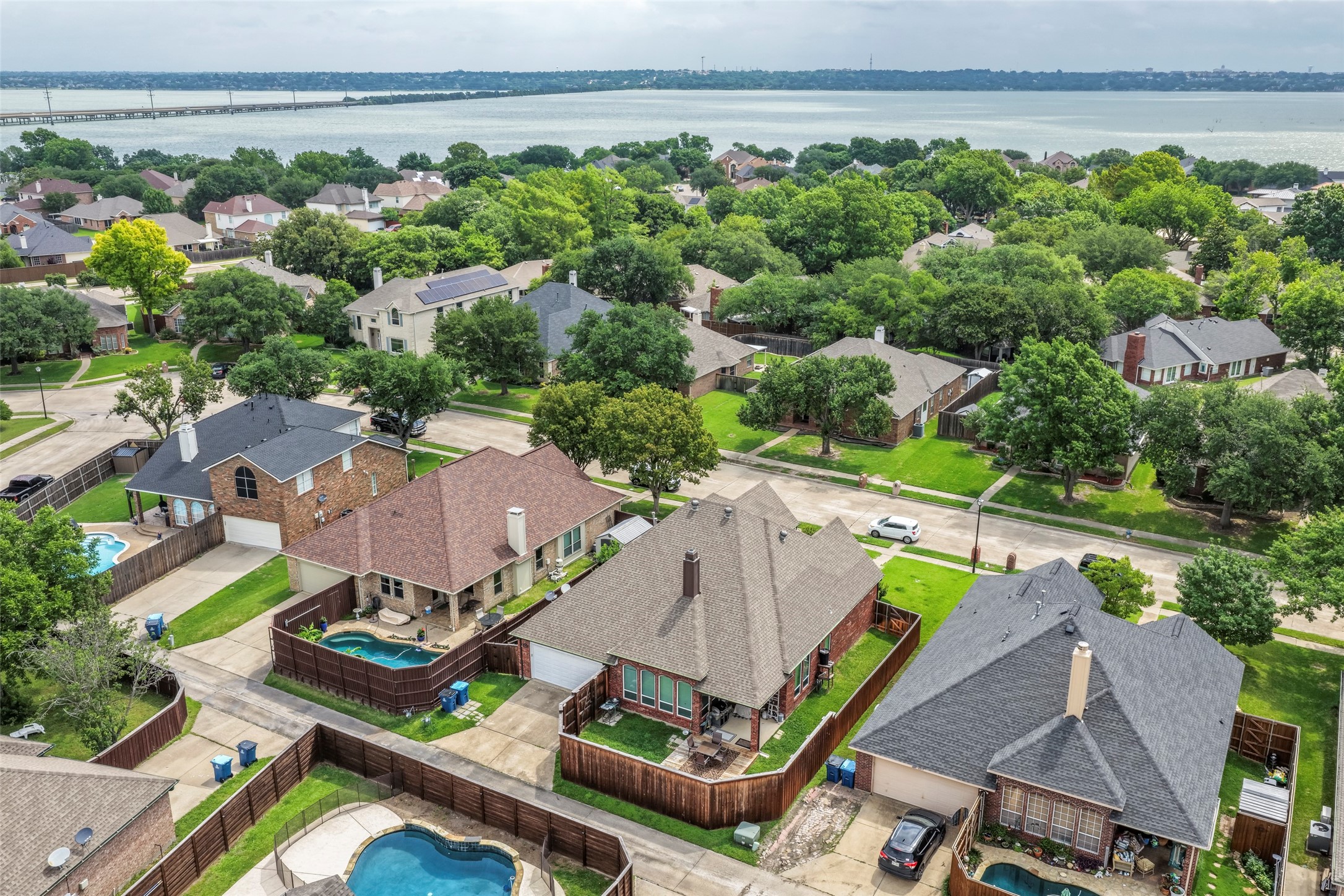 6017 Baskerville Drive Rowlett TX 75087