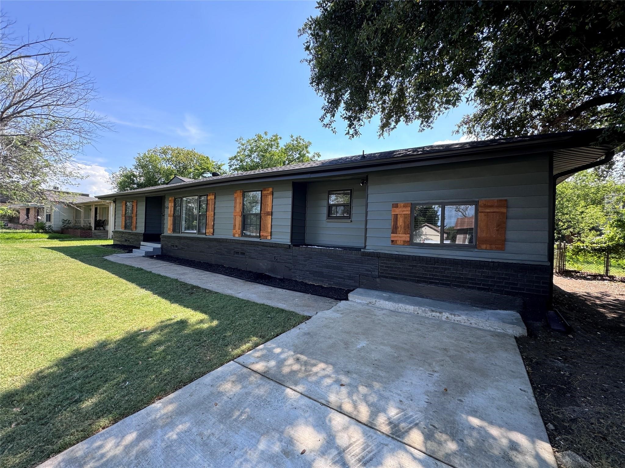 2608 Roseland Street Fort Worth TX 76103