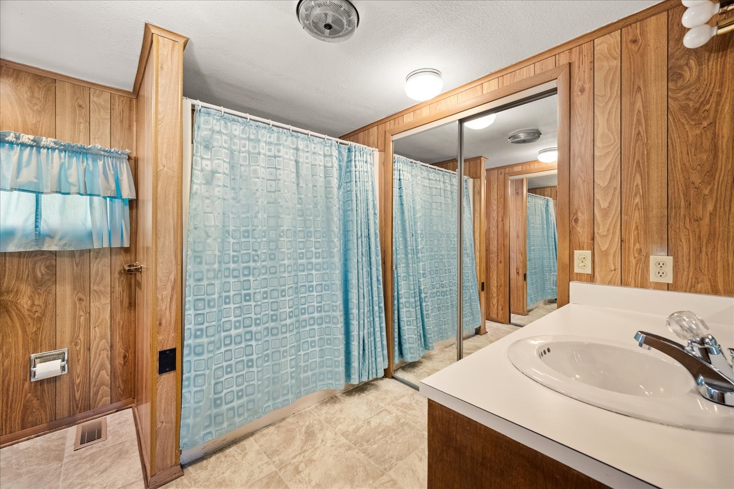 173 Wanda Lane Greenville TX 75402