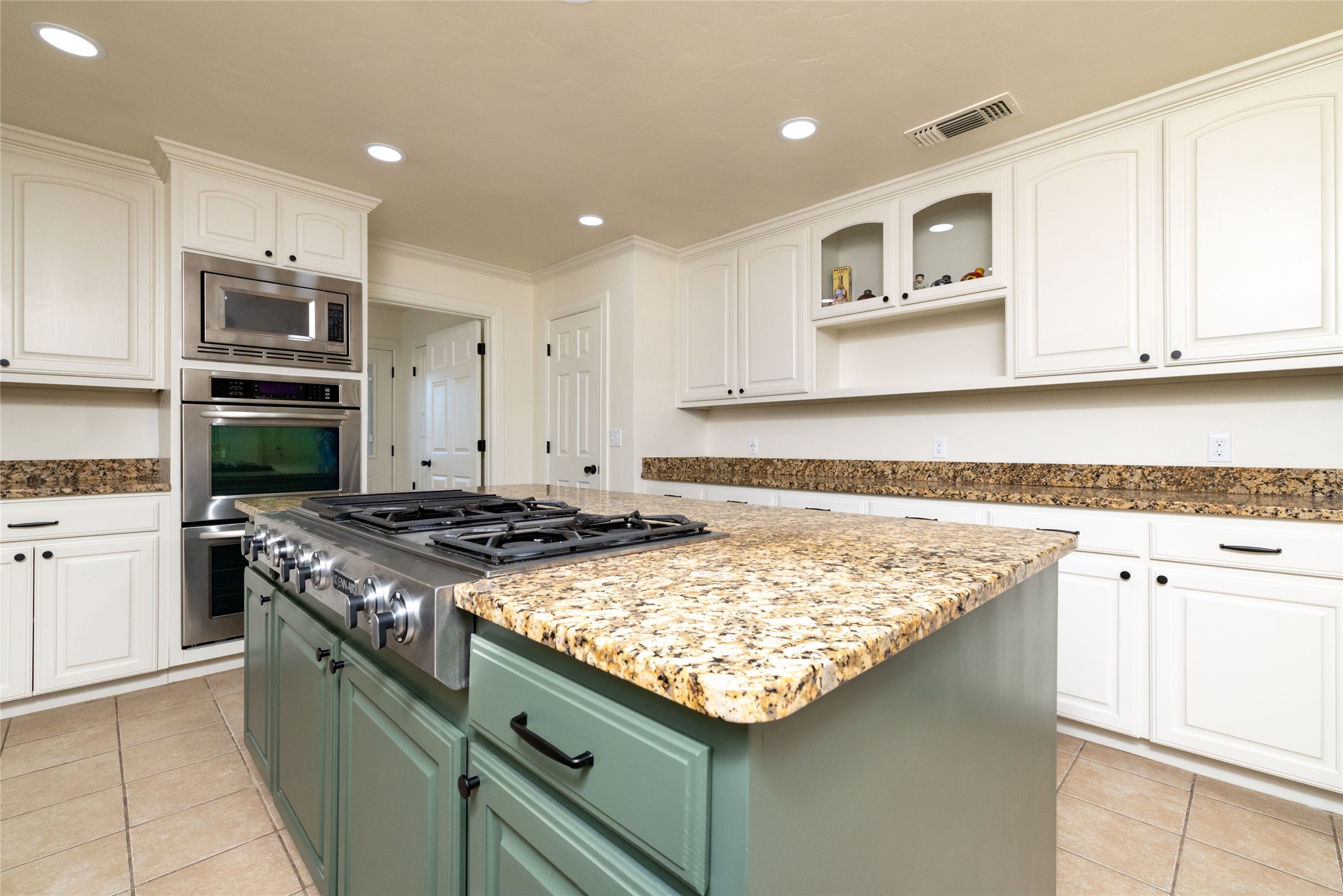 6634 Tim Donald Road Justin TX 76247