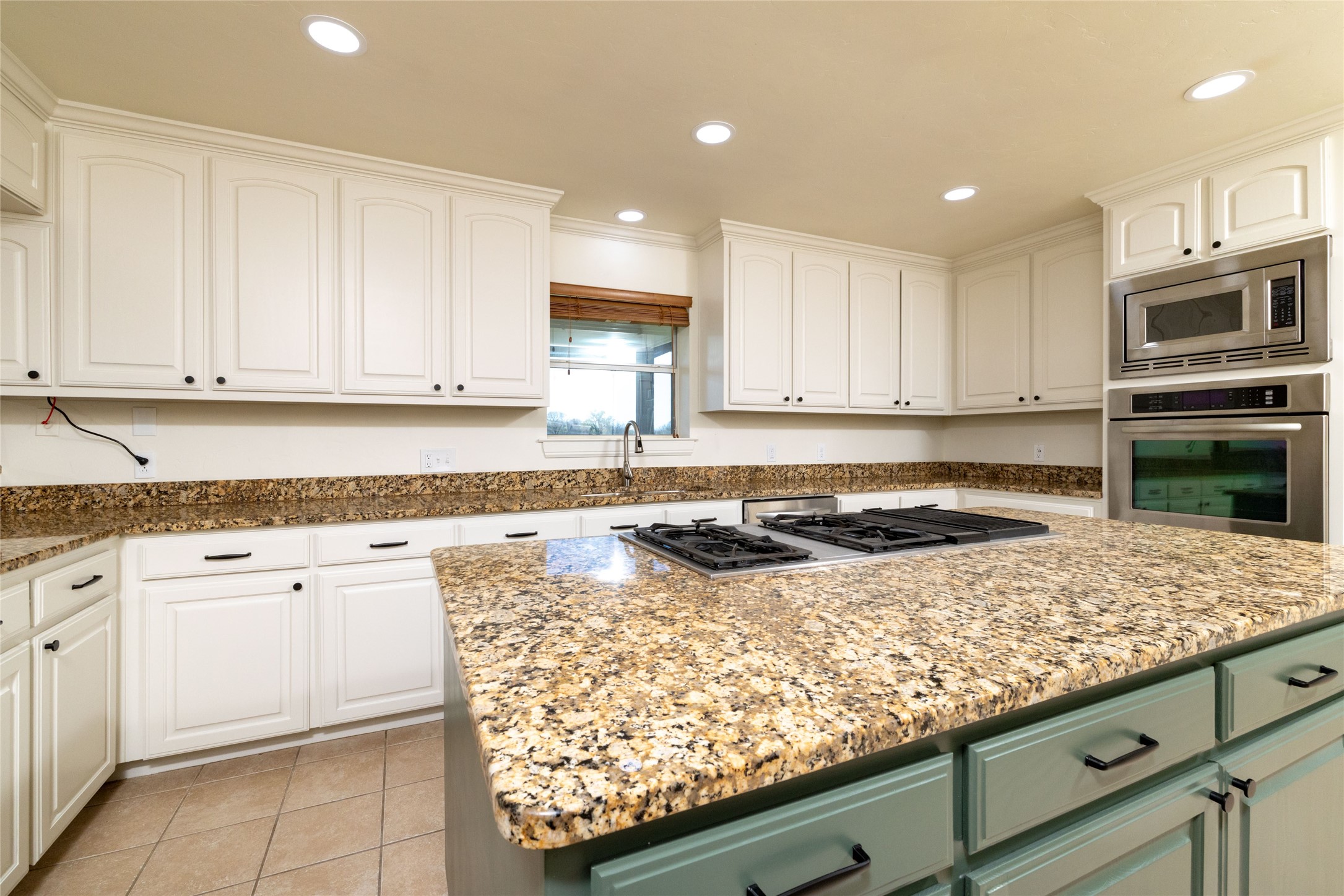 6634 Tim Donald Road Justin TX 76247