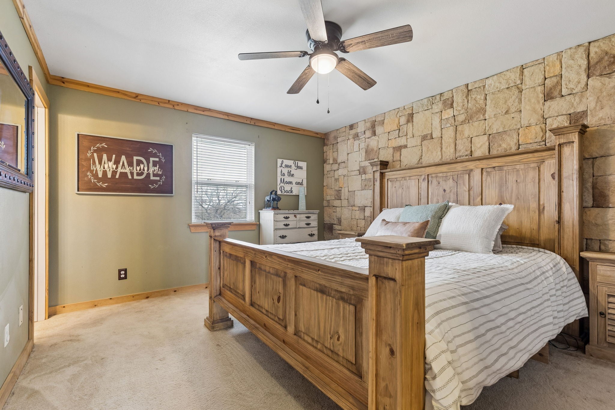 1087 County Road 2395 Alvord TX 76225