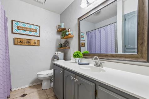 1087 County Road 2395 Alvord TX 76225