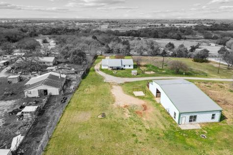 1087 County Road 2395 Alvord TX 76225